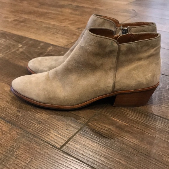 Sam Edelman Petty Ankle Bootie - Picture 7 of 8